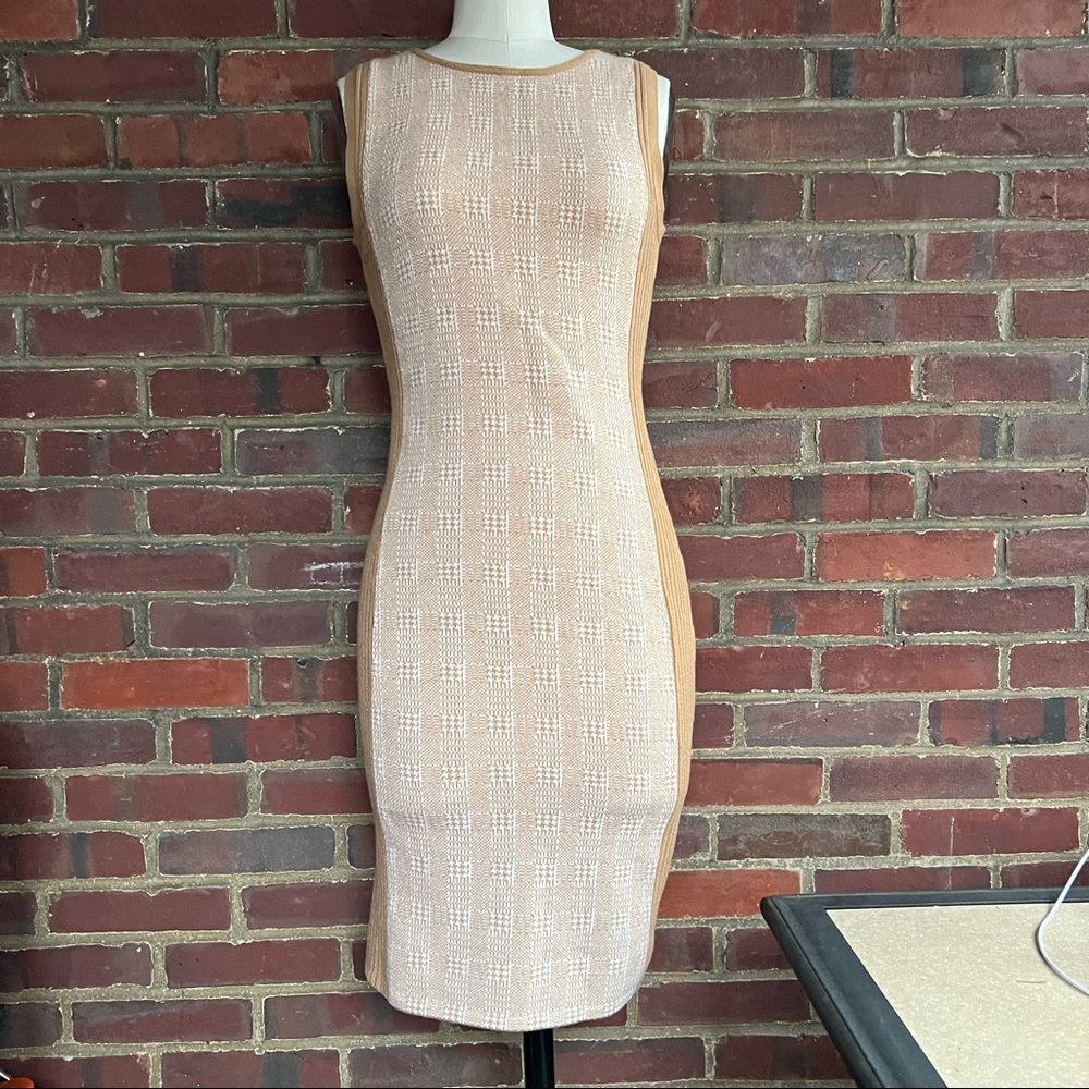MOVING sale! Todd & Duncan houndstooth print cashmere ribbed sweater dress